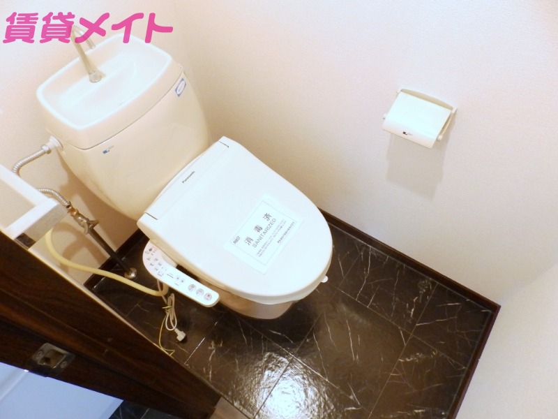 トイレ　同物件別室写真