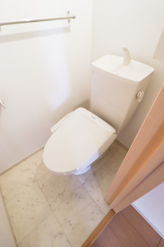 トイレ　図面と現状に相違がある場合には現状を優先