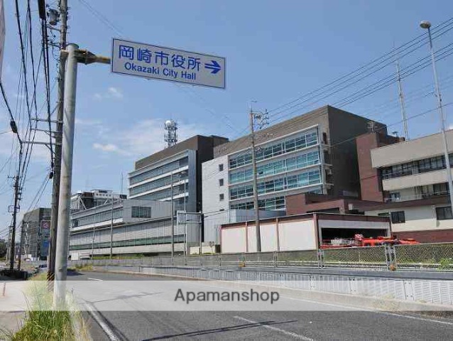 役所　岡崎市役所（役所）まで1000m