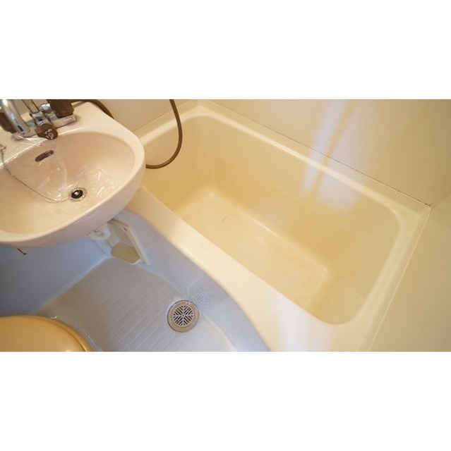 バス・シャワールーム　バス（同仕様タイプ）