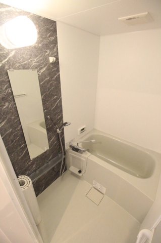 バス・シャワールーム　きれいなお風呂です