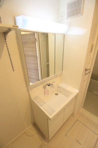 洗面設備　忙しい朝には欠かせない洗面所です