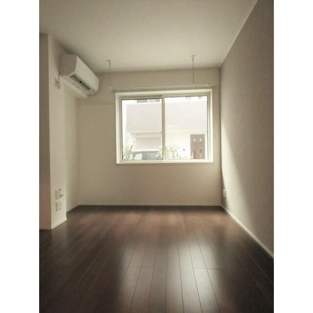 居室・リビング　?