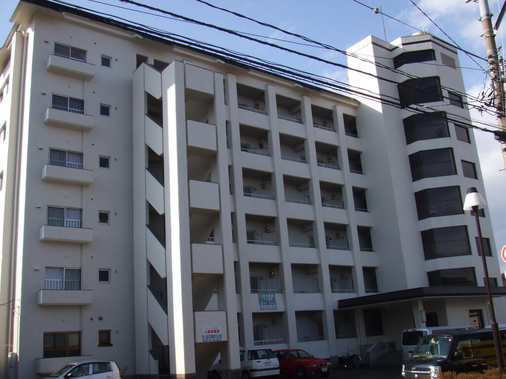 ドエル泉野