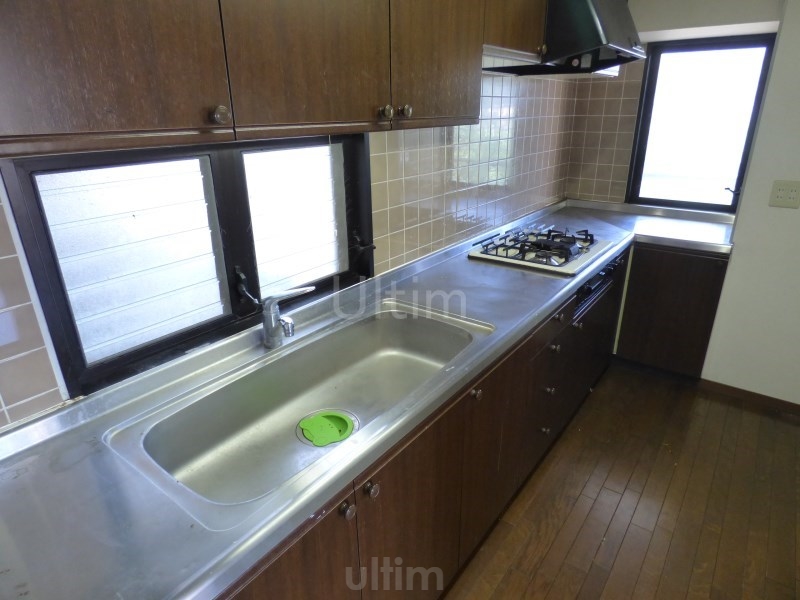 キッチン　別室の画像です、ご参考までに