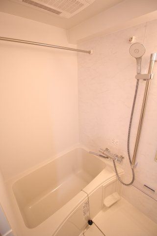 バス・シャワールーム　クレイシアＩＤＺ王子マークプレイス　北区王子2