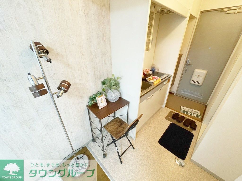 玄関　★お部屋探しは株式会社タウンハウジング東京まで★