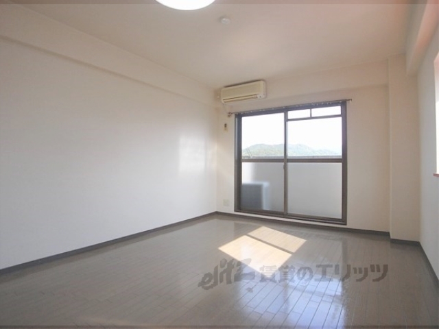 居室・リビング　居室