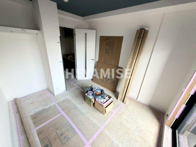 居室・リビング　※同物件別部屋、建設中の写真でございます※現況を優先します※