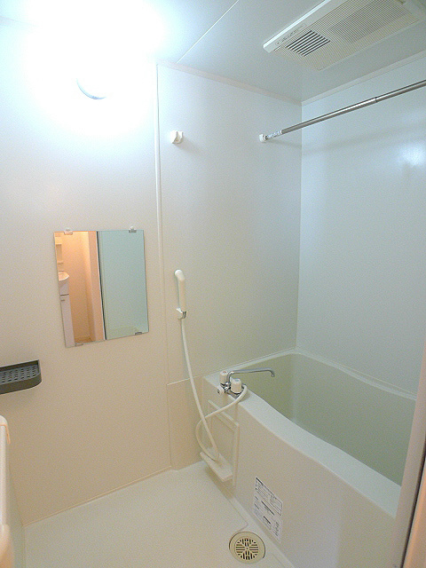 バス・シャワールーム　バスルーム