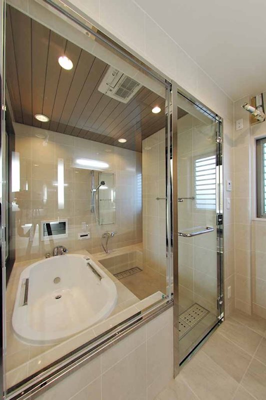 バス・シャワールーム