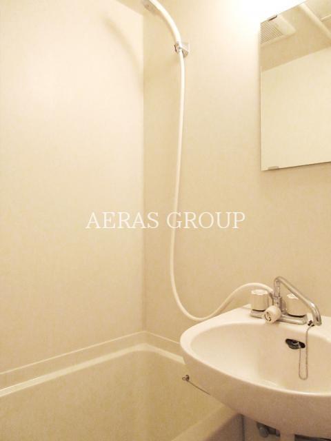 バス・シャワールーム　内装