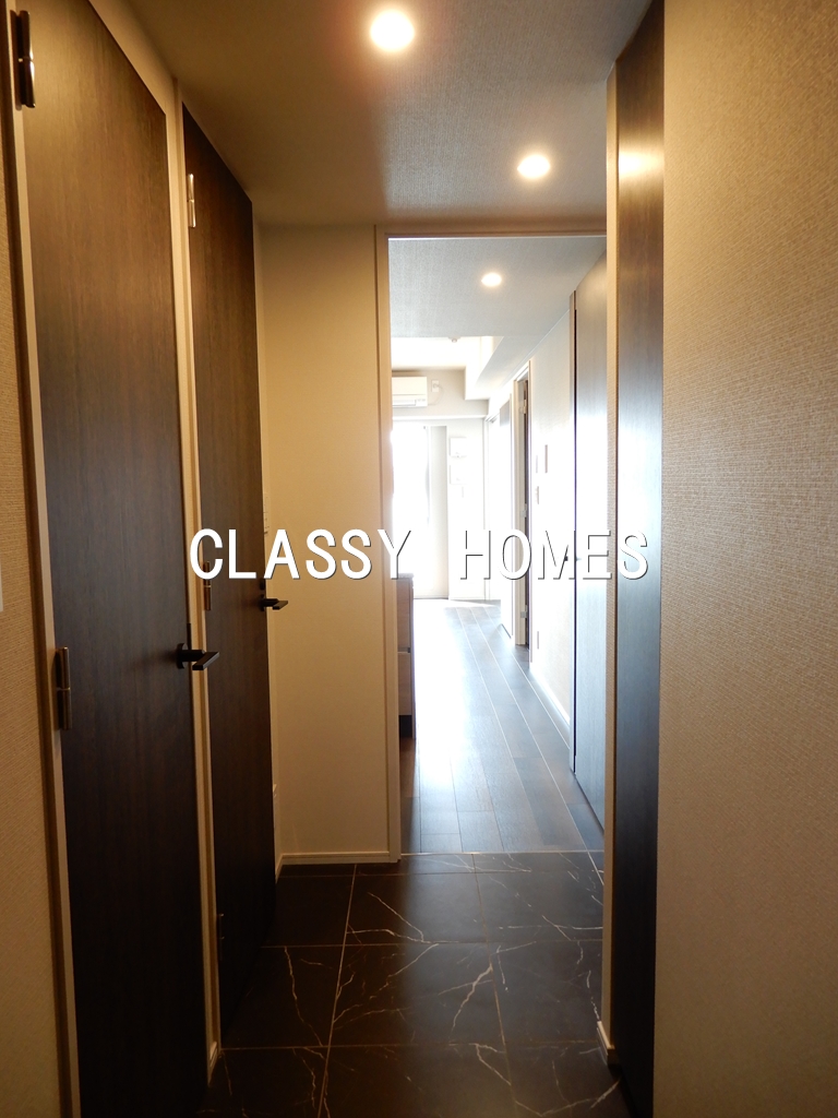 玄関　2022年竣工　ザ・パークワンズ高輪：玄関