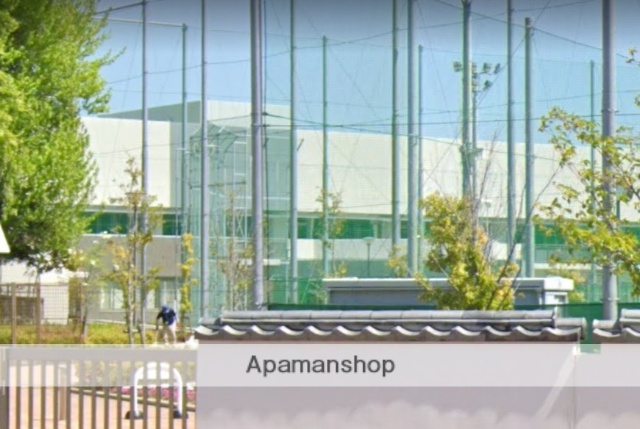 中学校　中部学園（中学校）まで3811m