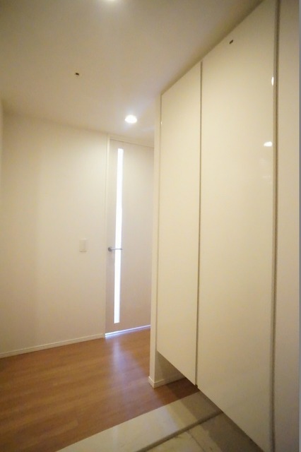 玄関　※前回募集時の写真です。