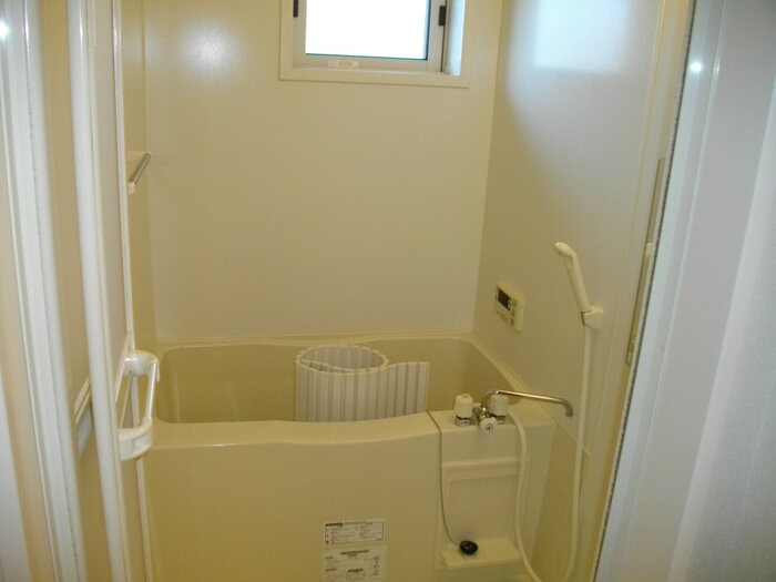 バス・シャワールーム　バスルーム