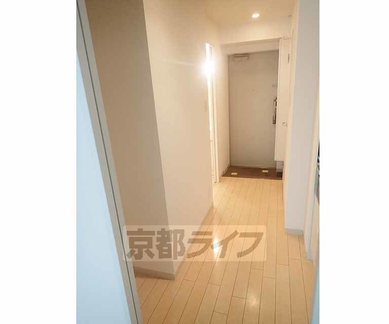 その他部屋・スペース　綺麗な廊下です。