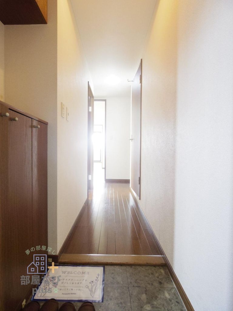 玄関　※他号室写真です