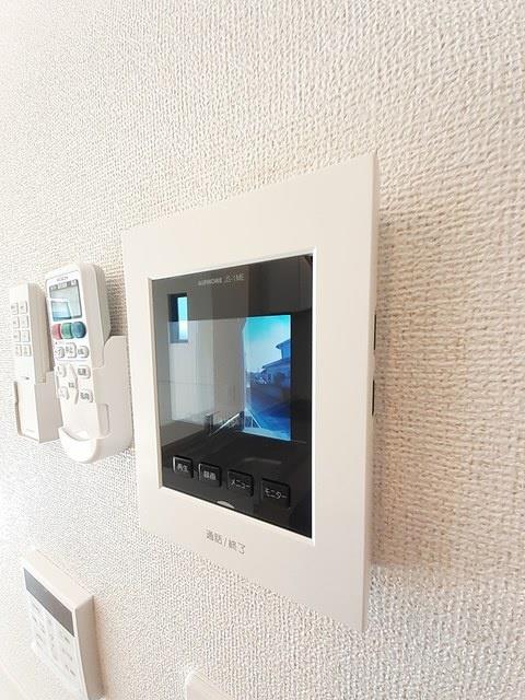セキュリティ　モニター付きインターホン