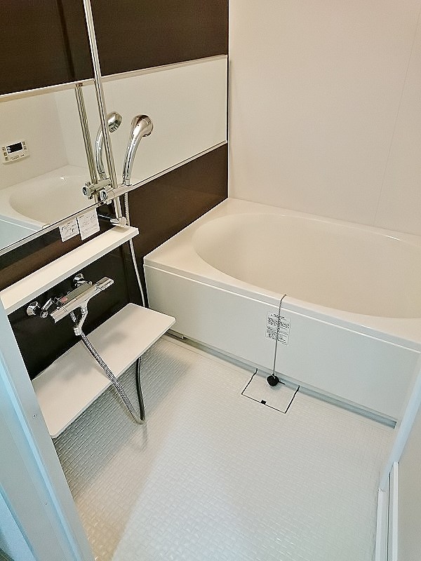 バス・シャワールーム　高温差湯式追焚機能あり