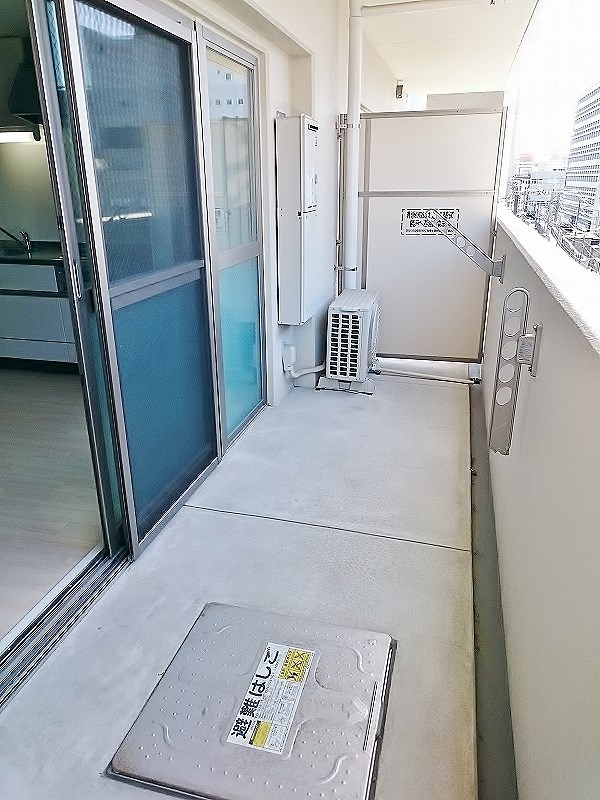 バルコニー　ベランダ広々