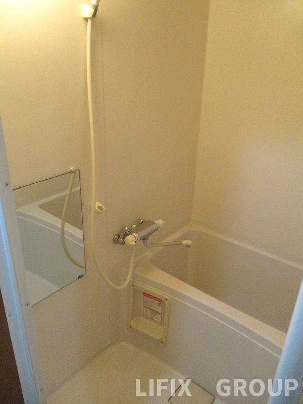 バス・シャワールーム　風呂