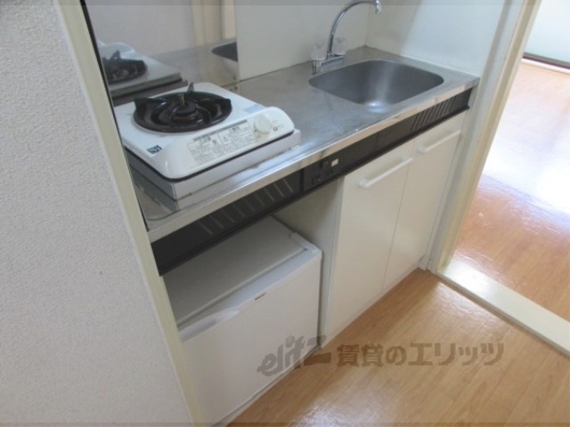 キッチン　コンパクトなキッチンです。