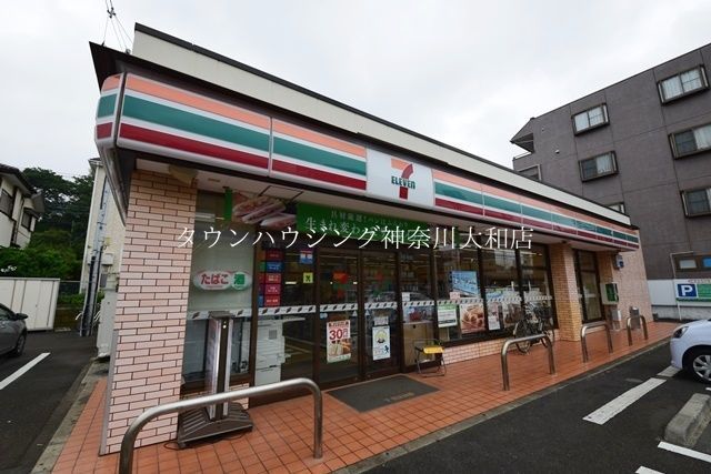 コンビニ　セブンイレブン横浜さちが丘西店（コンビニ）まで550m
