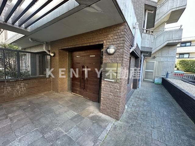 エントランス　毎日通るエントランスはこのようになっています