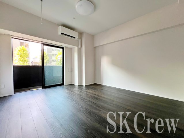 居室・リビング　別号室の写真です