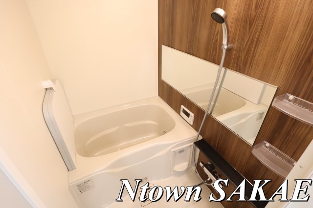 バス・シャワールーム　ゆったり過ごせるお風呂です