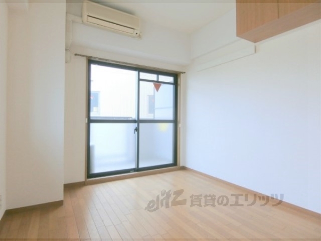 居室・リビング　洋室