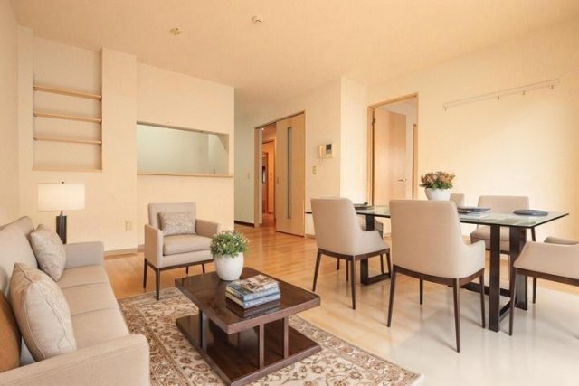 居室・リビング　ＣＧで家具等を配置したもので家具等は含まれません。