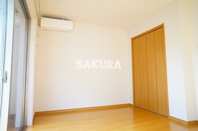 その他設備　室内エアコン付き♪