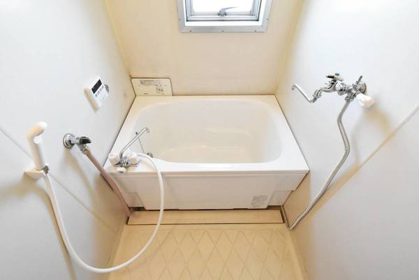 バス・シャワールーム　ビレッジハウスの同一物件・同一タイプの間取りの写真です