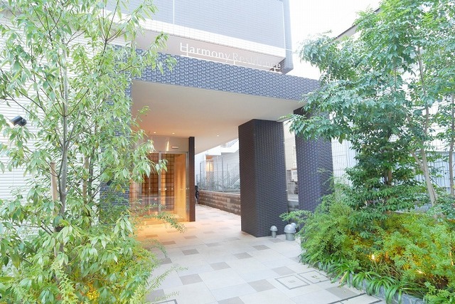 エントランス　エントランス