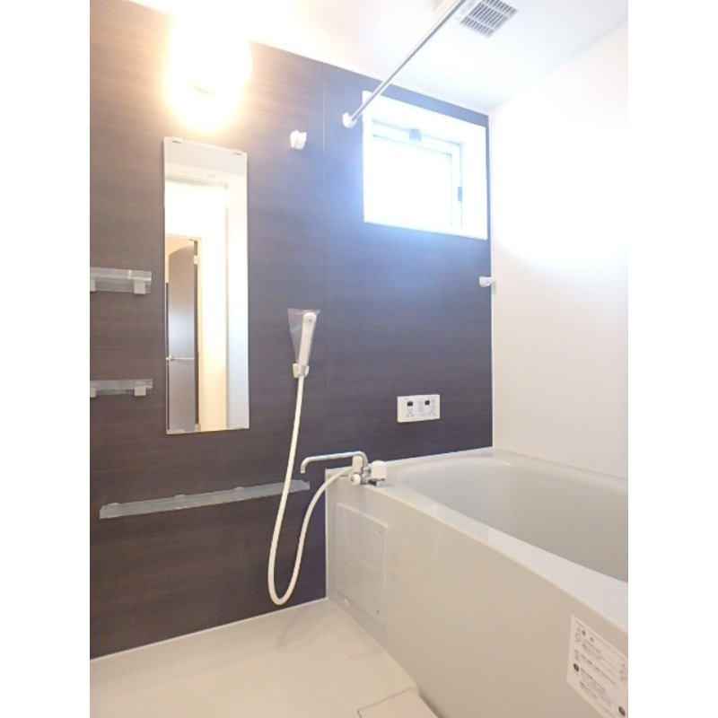 バス・シャワールーム　図面と現状に相違がある場合には現状を優先