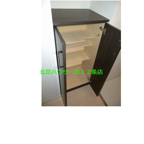 その他設備　シューズボックス