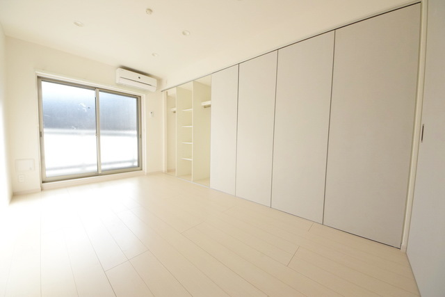 居室・リビング　～明るく、きれいなお部屋ですっ～