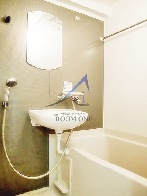 バス・シャワールーム　お風呂です。
