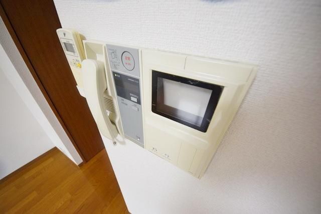 セキュリティ　同物件別部屋写真