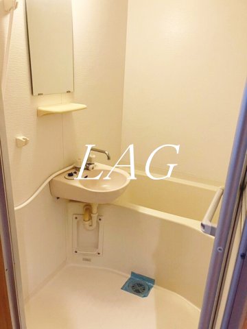 バス・シャワールーム　お風呂です。