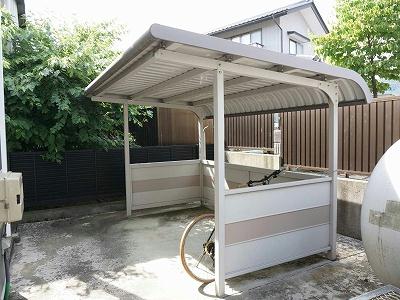 その他共有部分　屋根付き駐輪場あり