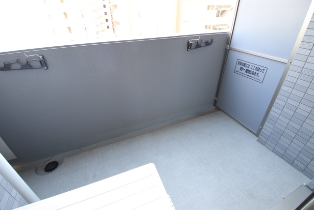 バルコニー　※別室の参考写真の為、現況優先です。