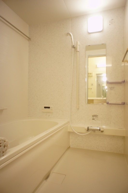 バス・シャワールーム　図面と現状に相違がある場合には現状を優先