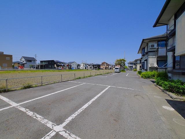 駐車場　駐車場があります