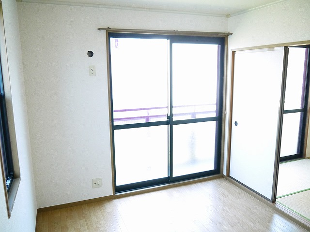 居室・リビング　洋室です