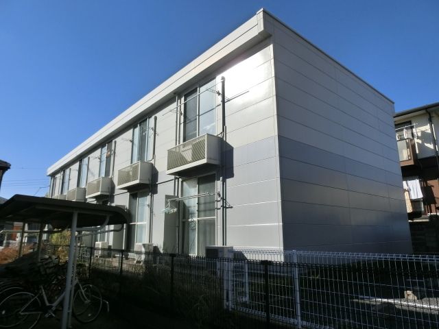 建物外観　閑静な住宅街に立地