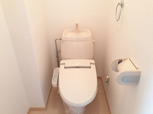 トイレ　ゆったりとした空間のトイレです