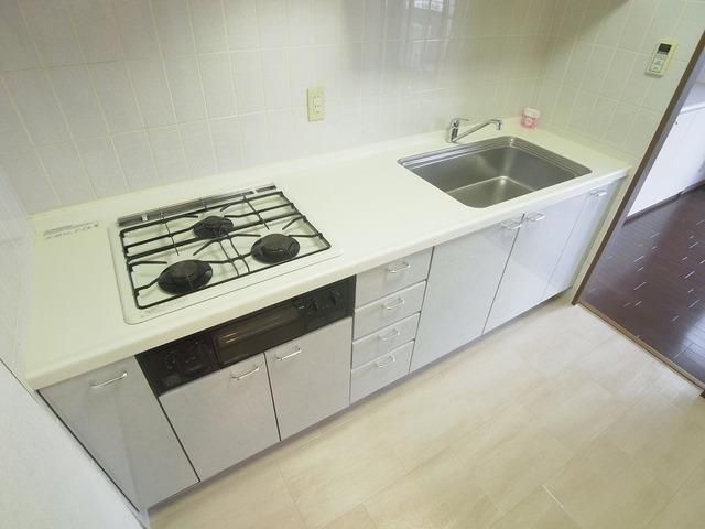 キッチン　★三口付きシステムキッチン★